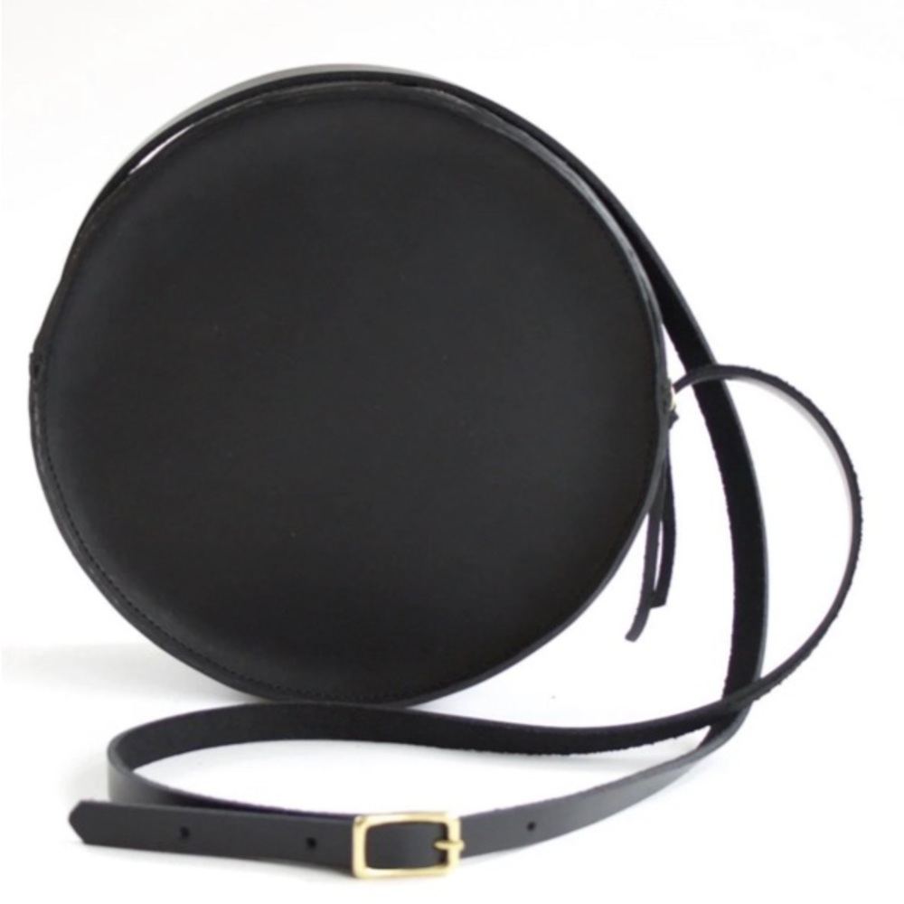 Marina Circle bag. Canteen NEVA OPET black leather crossbody